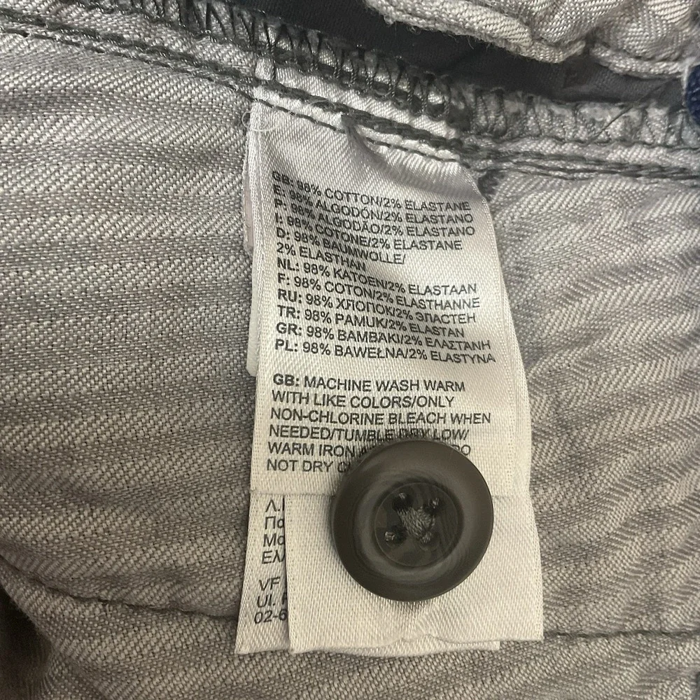 Vintage The North Face Chino Shorts Men's 34Long Gray Outdoor Hiking Pockets Y2K